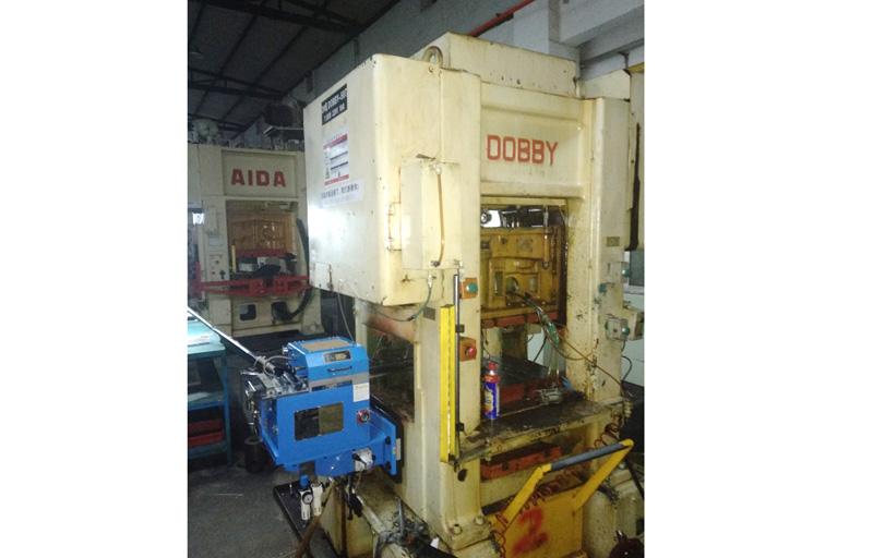 Japan DOBBY punch machine with JoeSure clamp feeder